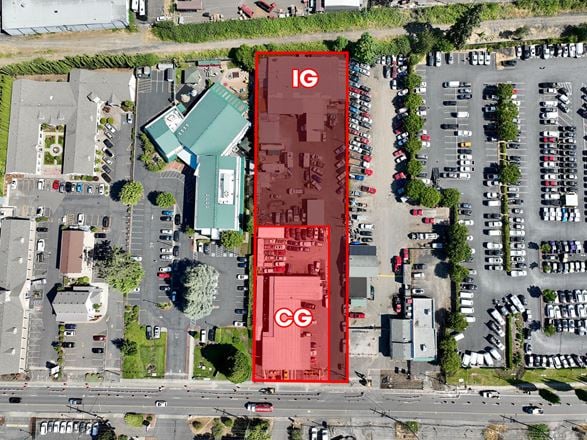 943 SW Baseline St