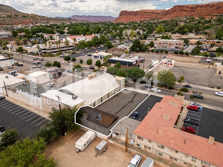 Former Auto Building For Lease