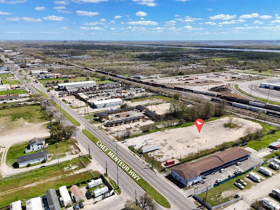 ±2.14-Acre Graveled Lot Fronting Chef Menteur Hwy