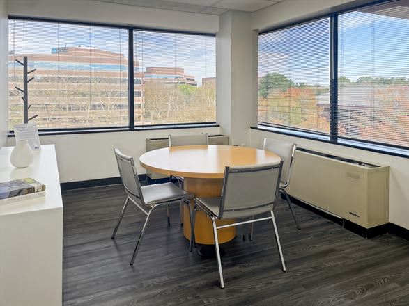 HQ - Reston - Commerce Park Dr