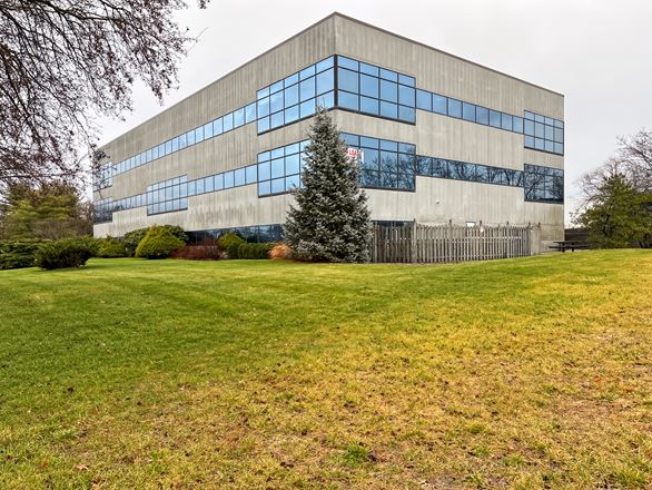 Regus - Branchburg- RT 22 E