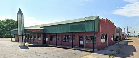 Photo of commercial space at 1614 S. Macarthur Blvd. in Springfield