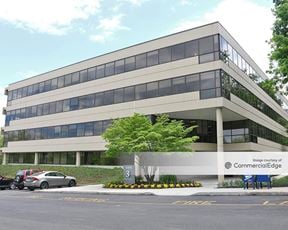 Four Radnor Corporate Center - Radnor