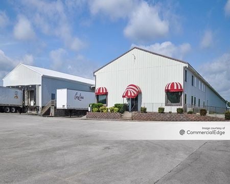 Photo of commercial space at 2210 Lake Road in Greenbrier