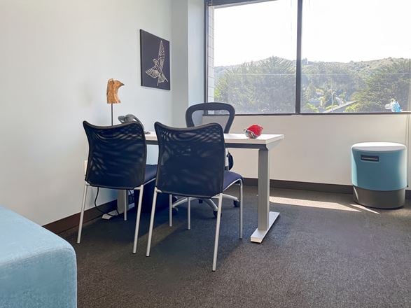 CA, Sausalito - Harbor Drive Executive Park