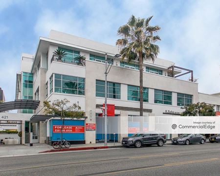 Office space for Rent at 421 North Beverly Drive in Beverly Hills