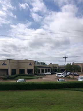 3500 Lakeland Drive