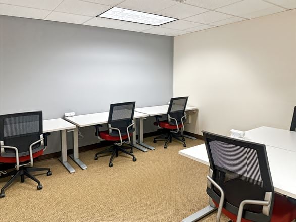 Regus - Boulder - Center Green Dr