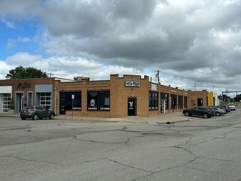 211-219 S. Klein
