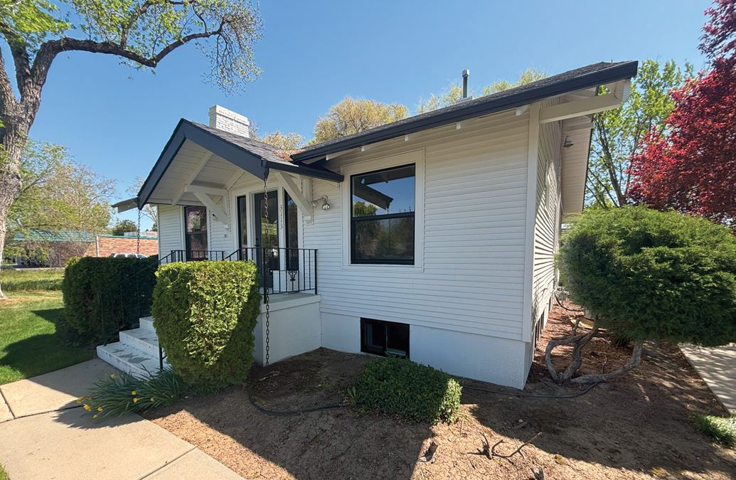 3113 W Overland Rd