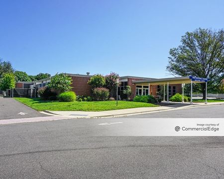 Photo of commercial space at 7100 Oxon Hill Road in Oxon Hill