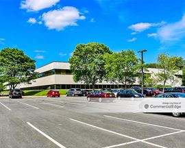 Eisenhower Plaza