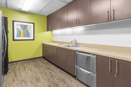 Regus - Foxboro Square