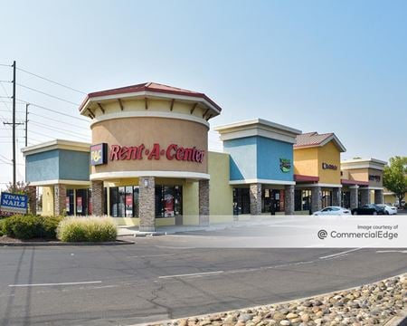 Photo of commercial space at 1717 Oakdale Road in Modesto
