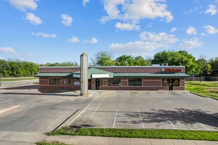 Retail space for Rent at 1431 W. Morton St. in Denison