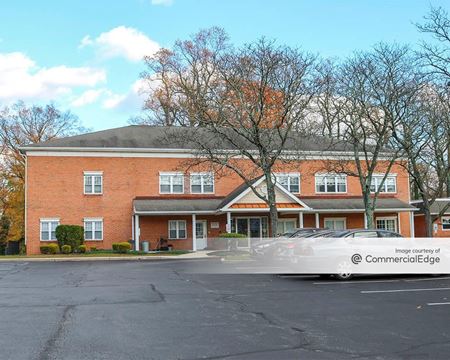 Office space for Rent at 190 North Evergreen Avenue in Woodbury