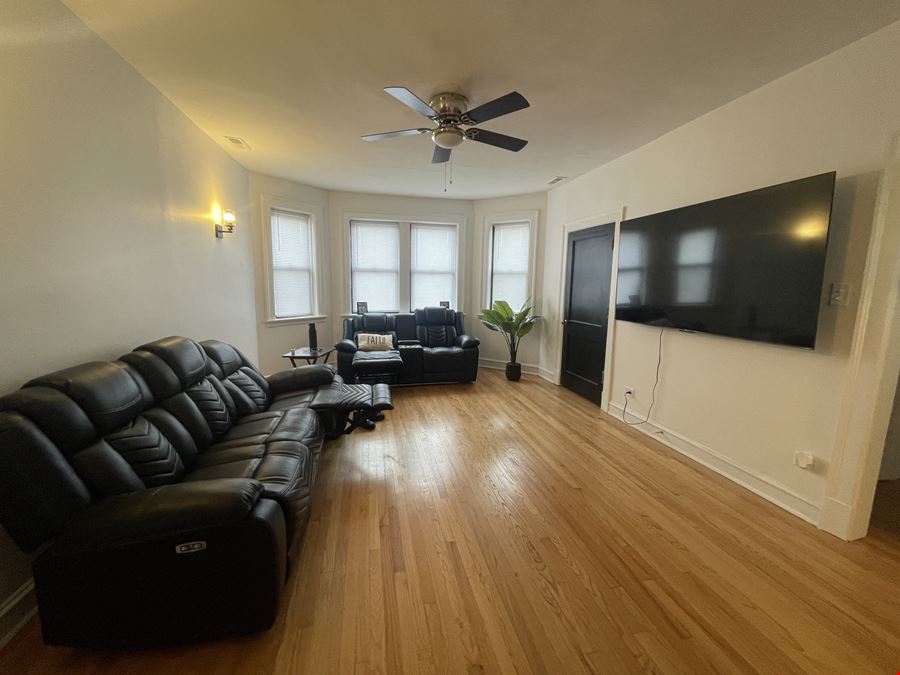 5916 W. Fulton