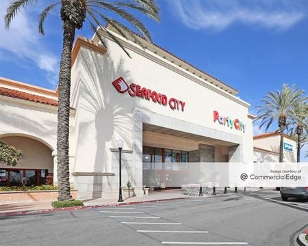 Retail space for Rent at 11098 Foothill Blvd in Rancho Cucamonga