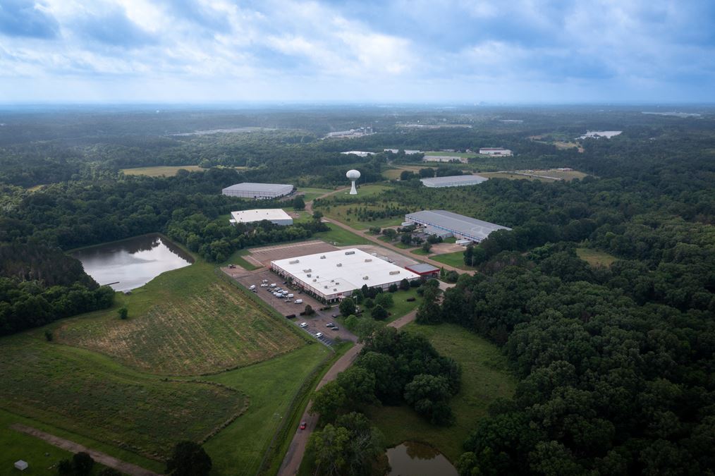 Premier Distribution Warehouse - For-Lease