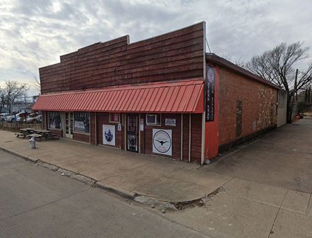 Photo of commercial space at 2225 North Main Street in Fort Worth