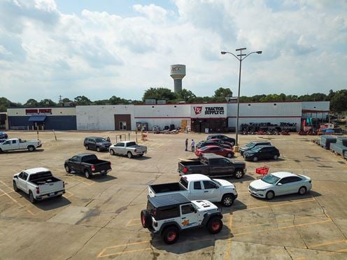 Alvin Shopping Center