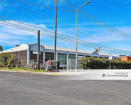 Photo of commercial space at 954 60th Street in Emeryville