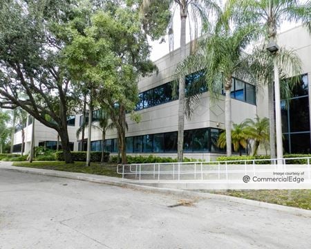 Office space for Rent at 1401 Northpoint Pkwy in West Palm Beach