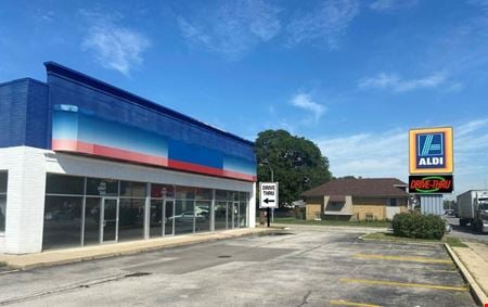 Retail space for Rent at 398 Mannheim Road in Bellwood