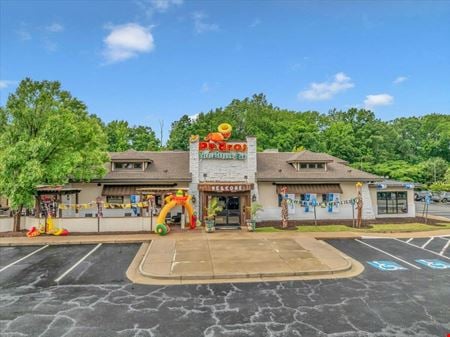 Retail space for Sale at 4040 Riverside Drive in Macon