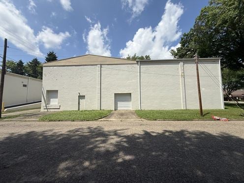 1343 Putnam Ave