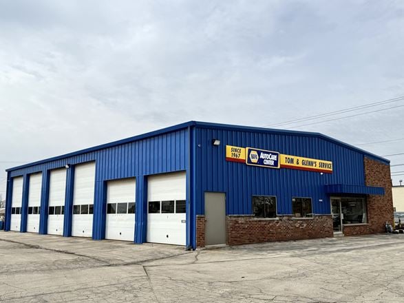 16715 W Dakota St
