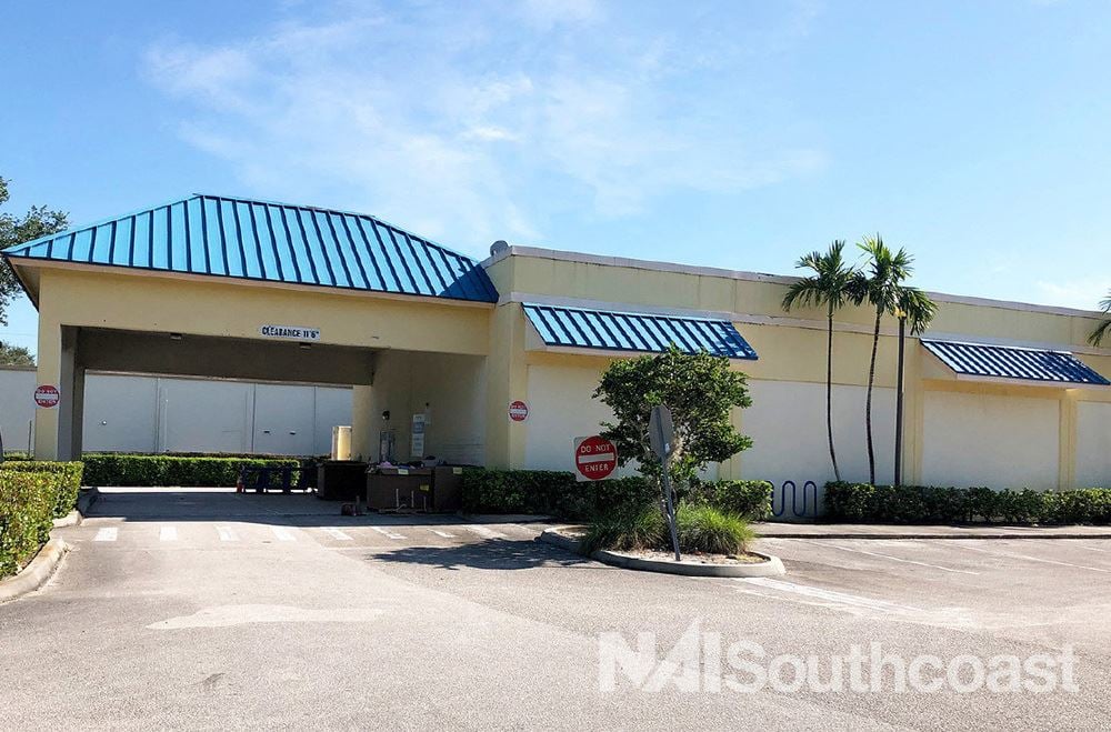 For Sale: ±12,004 SF Retail Show Room