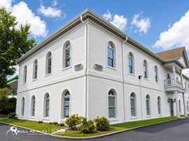 Marietta Office Suites | Five Full-Service Office Suites | ±650 SF to ±2,375 SF