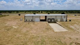 7,158 SF Office/warehouse on 7 Acres