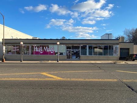 Photo of commercial space at 678 7th St W in Saint Paul