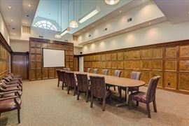 6000 Woodside Executive Ct
