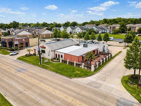 Retail space for Rent at 1072 W Lee Drive in Baton Rouge