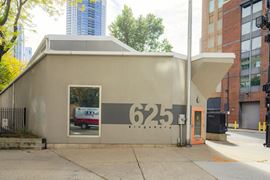 625 N Kingsbury St