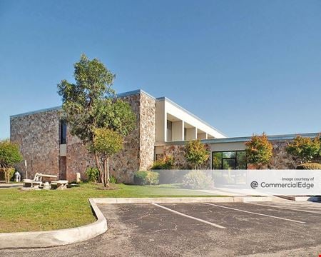 Brass Professional Center - Woodcock Building - San Antonio