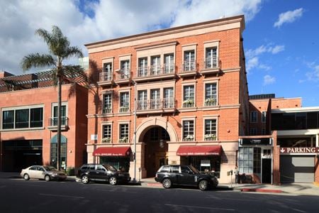 Office space for Rent at 416 N Bedford Dr in Beverly Hills