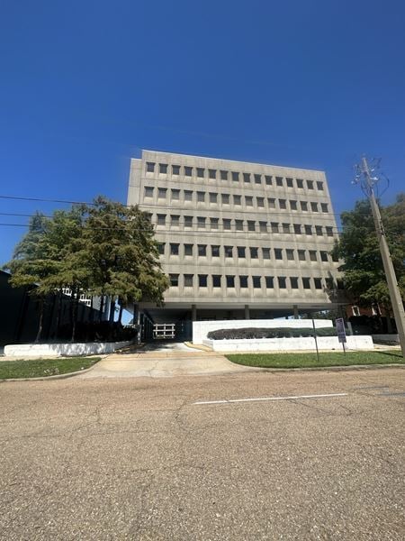 Photo of commercial space at 633 N State St in Jackson