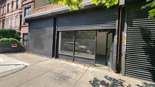 198 Lewis Ave