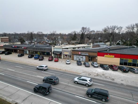 32778-32782 Woodward Ave
