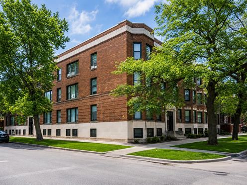 5609 South Michigan Avenue