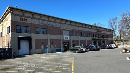 Photo of commercial space at 1350 Northern Blvd in Manhasset