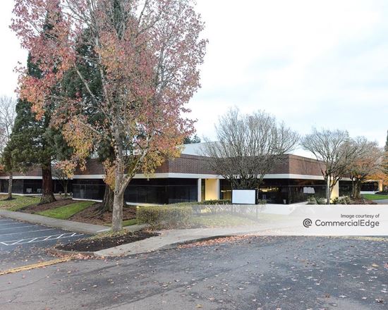 Waterside at Cornell Oaks Corporate Center