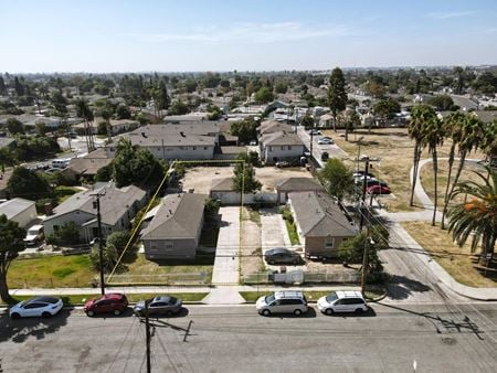 Multi-Family space for Sale at 804 East Oaks Street in Compton