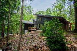 7103 Lake View Ridge Rd