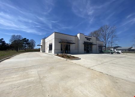 Retail space for Rent at 787 U.S. 49 in Flora