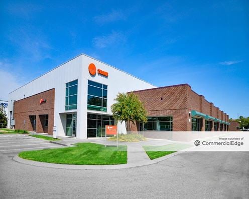 MetCom Center